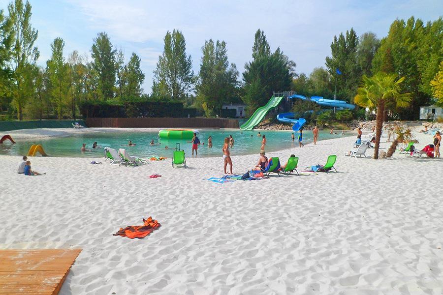 Campsite Le Plan d'Eau Saint Charles