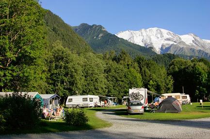 Nature & Lodge Camping Les Dômes de Miage
