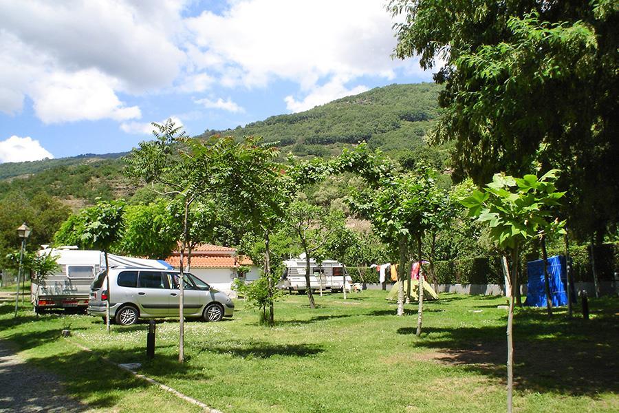 Cp Bungalows Rio Jerte (Las Veguillas)