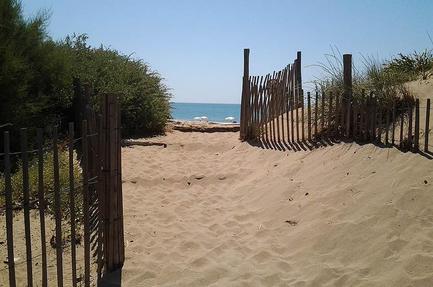 Small Campsites Sérignan Plage Hérault Acsi Great Little