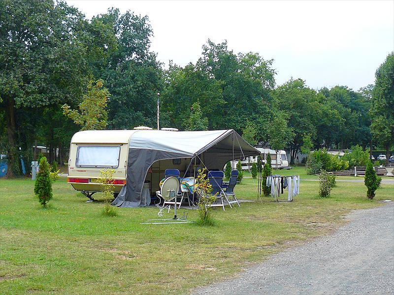Tours Les Acacias
