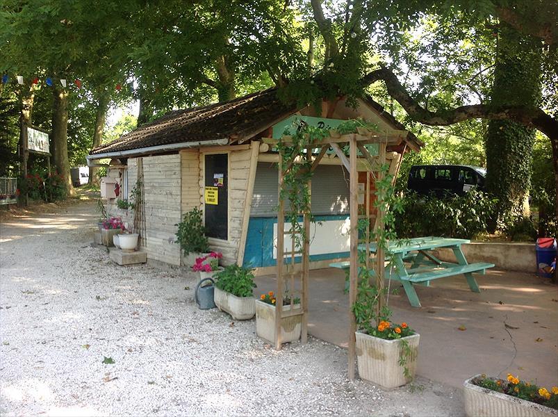 Camping Verte Rive