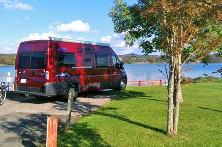 Lakeside Caravan & Camping