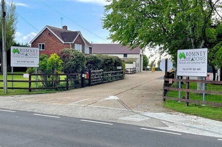 Romney Meadows Caravan & Camp. Park