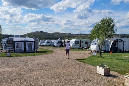 Bredon-Vale Caravan &amp; Camping