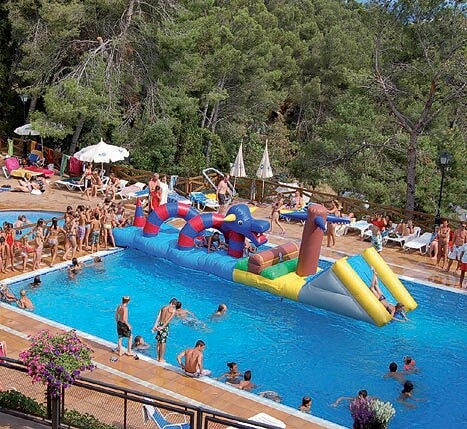 Camping Cala Llevadó