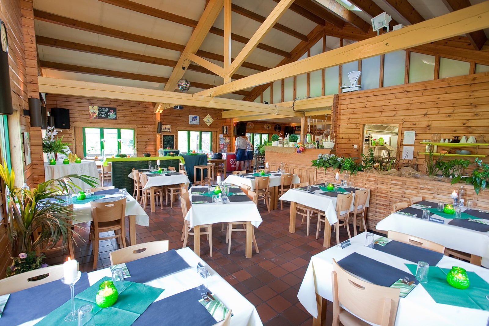 ArdenParks Petite Suisse