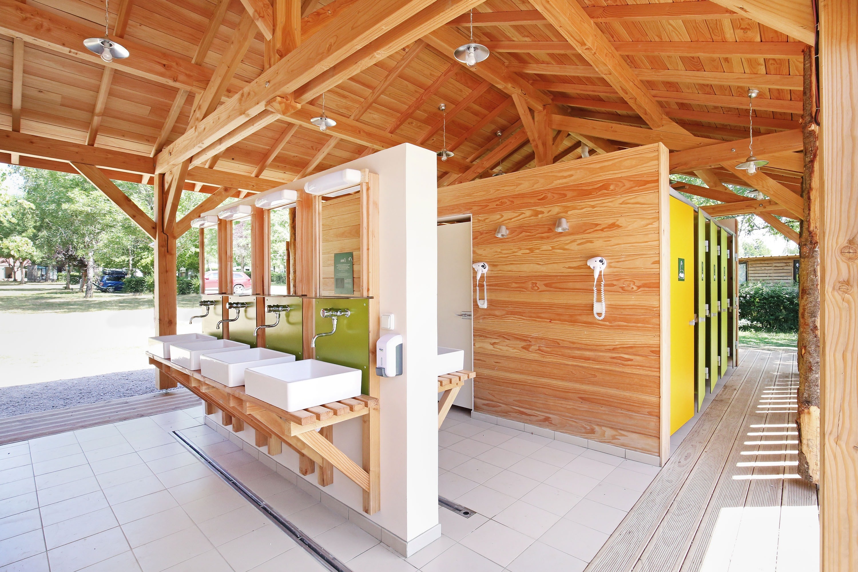 Camping Huttopia Étang de Fouché