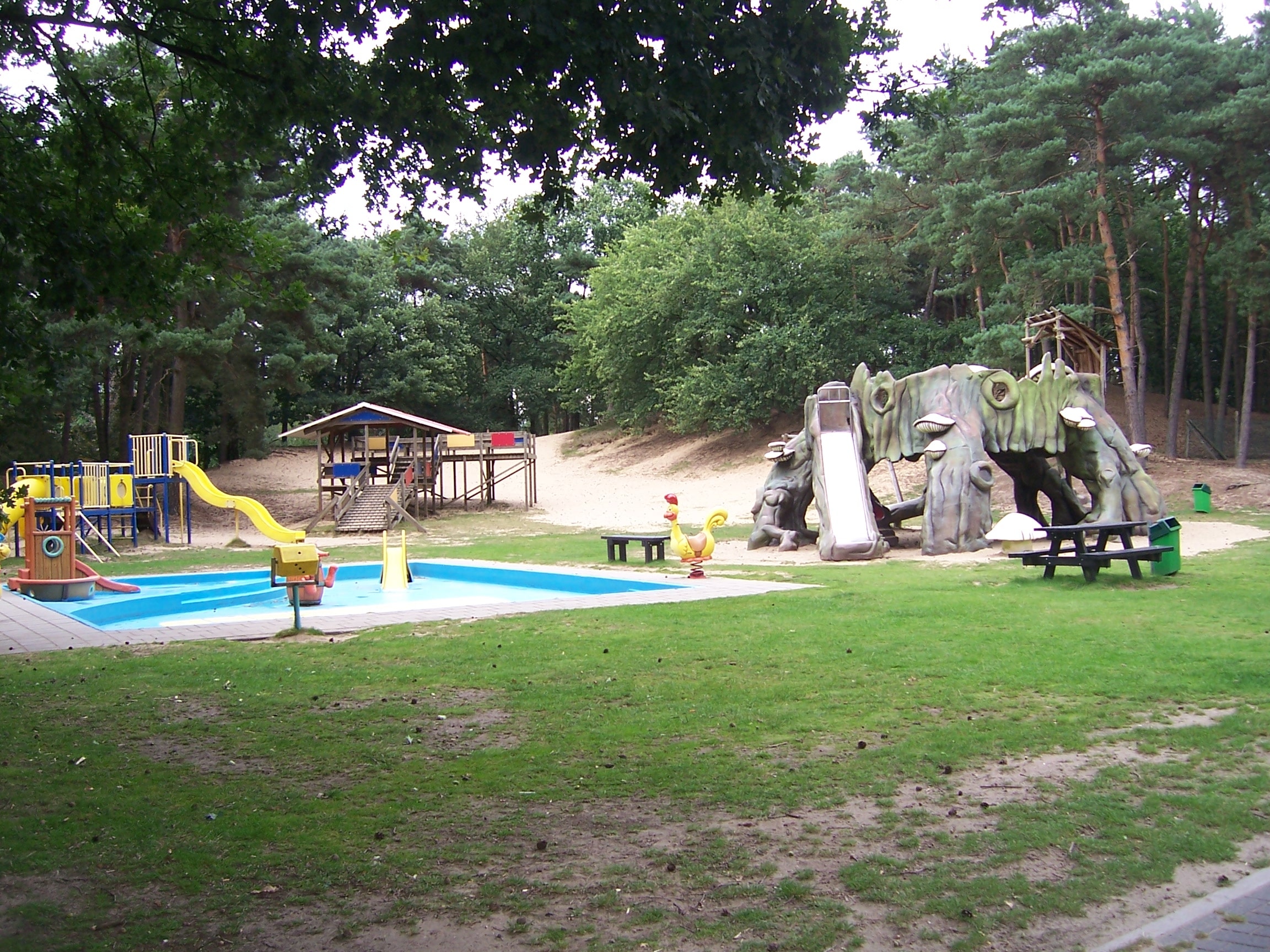 Ardoer Camping De Heldense Bossen