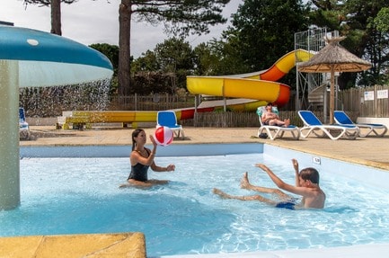 Flower Camping Le Port de la Chaine