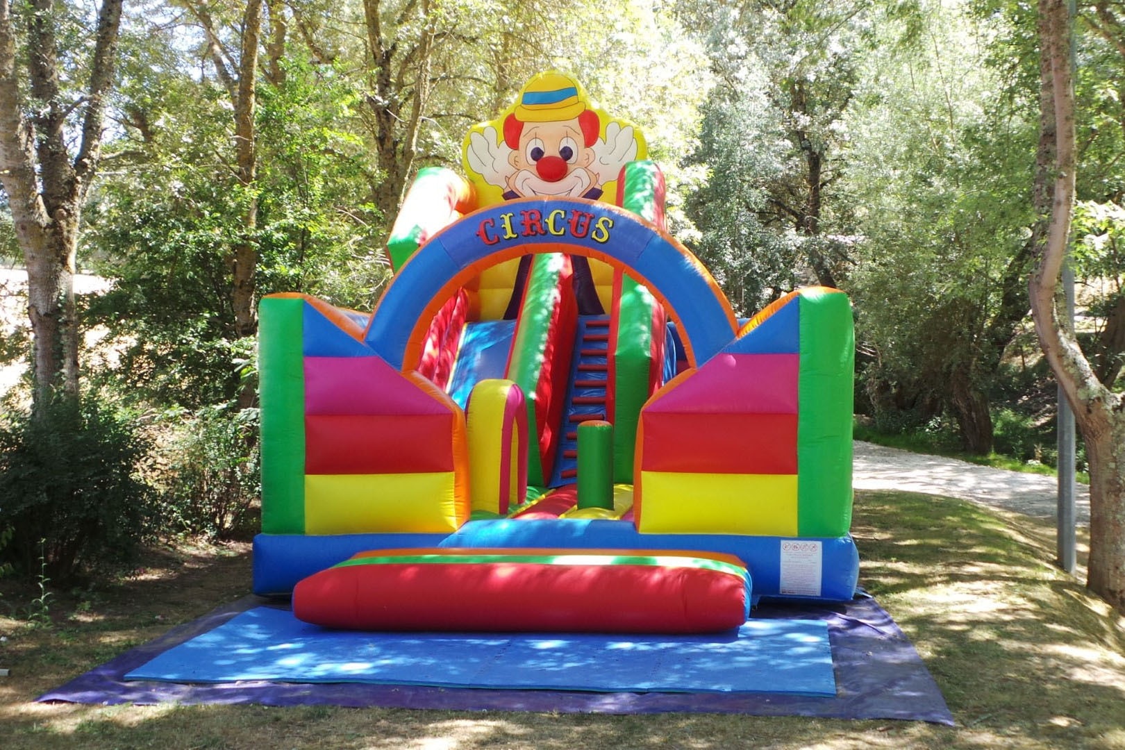 Flower Camping du Lac de la Thésauque