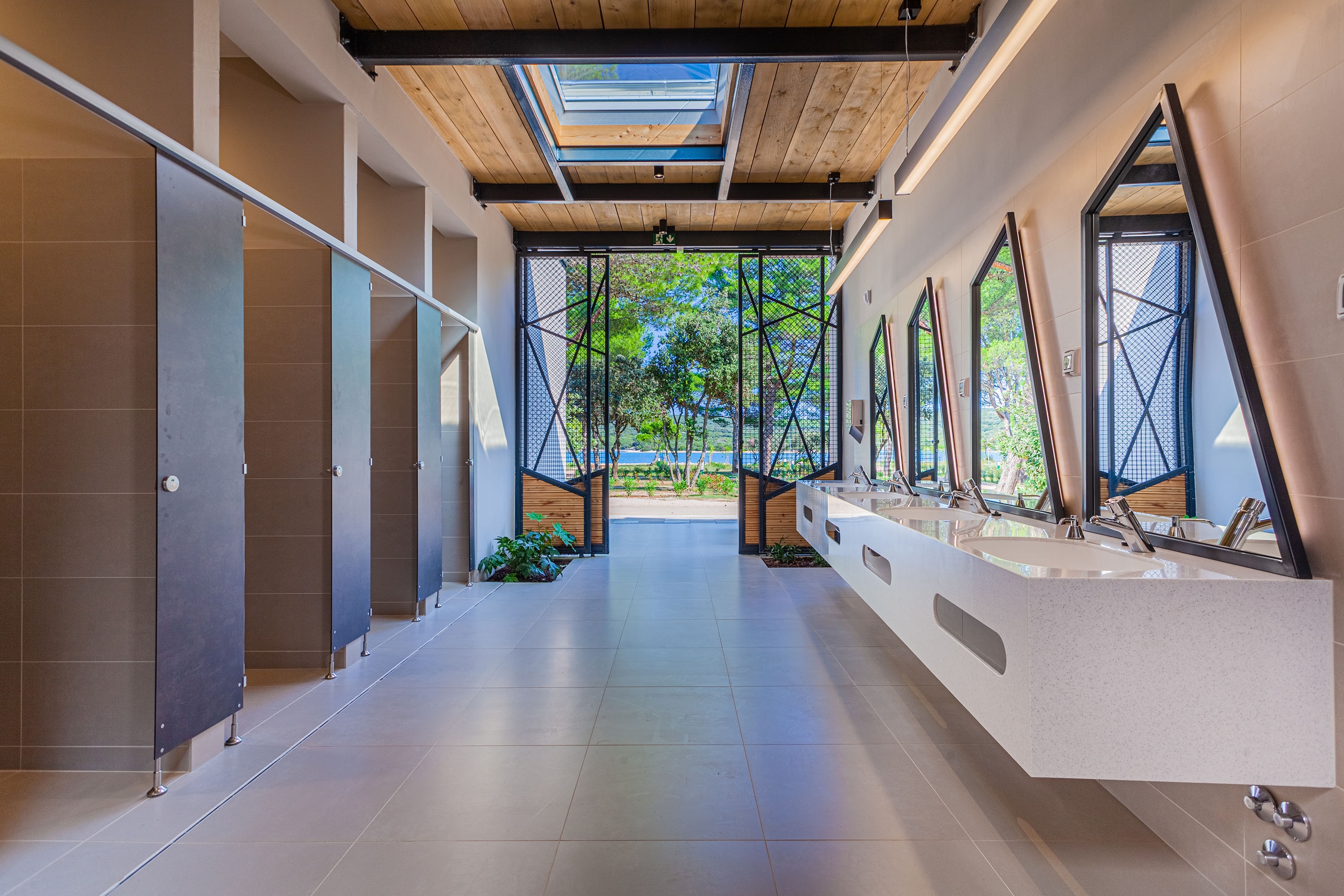 Lopari Camping Resort