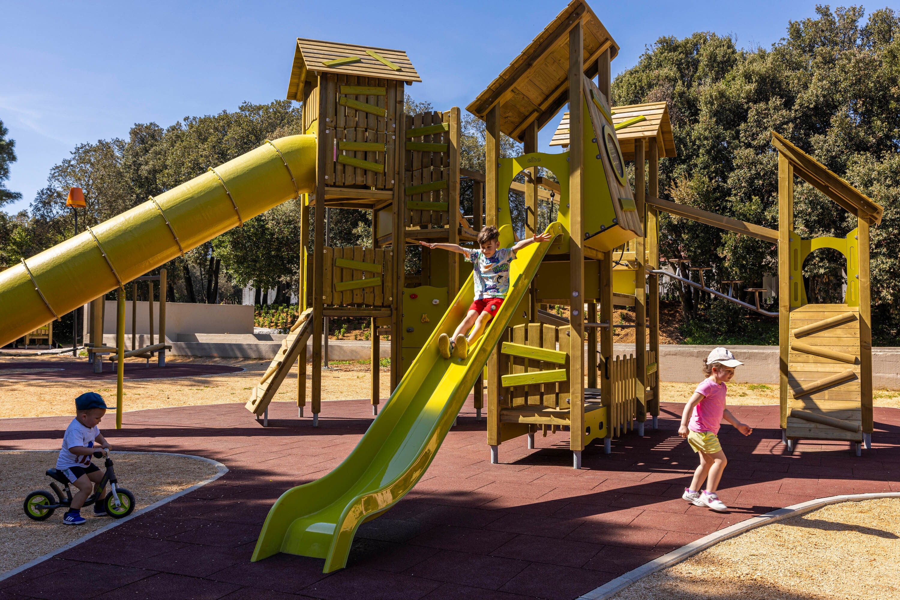 Lopari Camping Resort