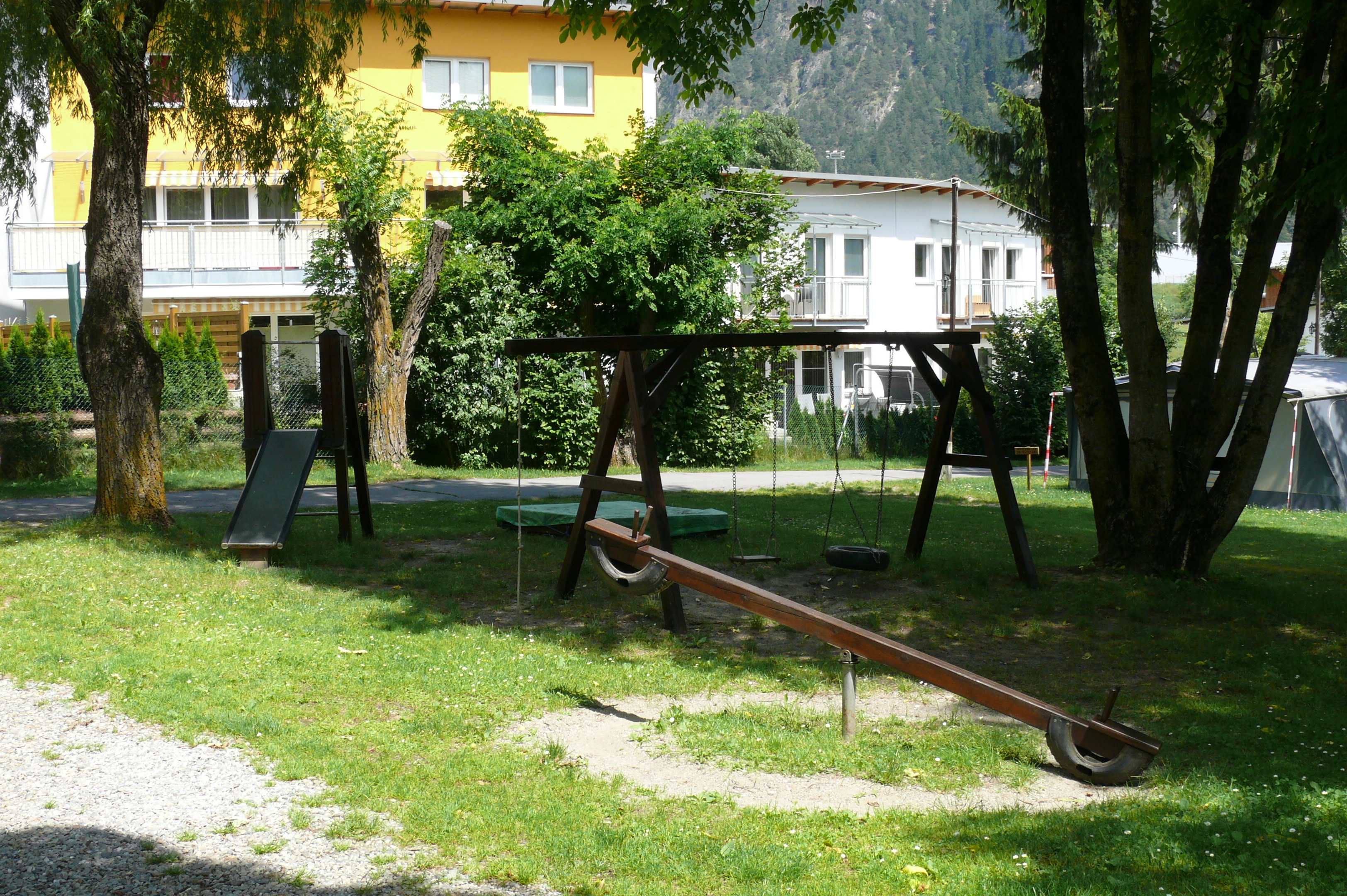 Aktivcamping Am Schwimmbad