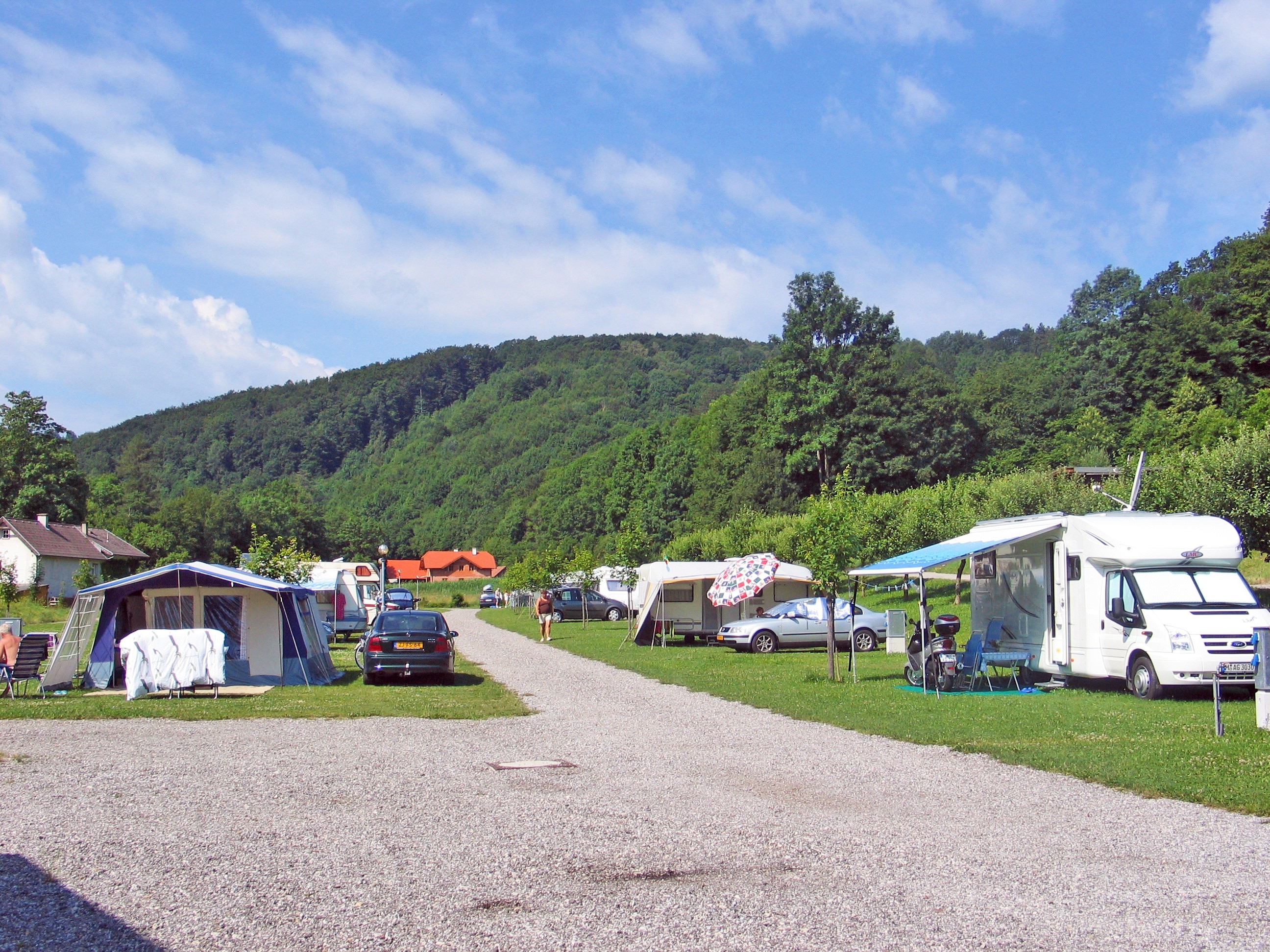 Camping Paradise Garden