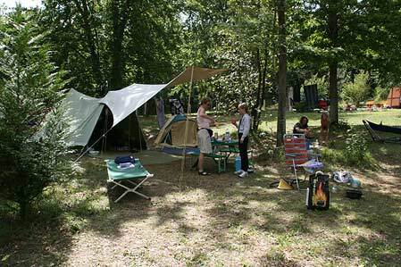 Camping Au Bois Joli