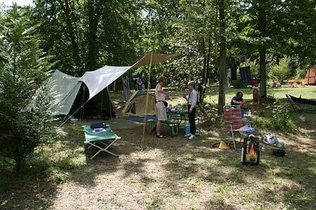 Camping Au Bois Joli