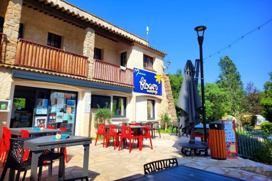 Flower Camping Moulin des Iscles