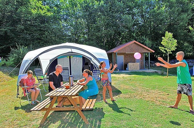 Slow Village Séveilles