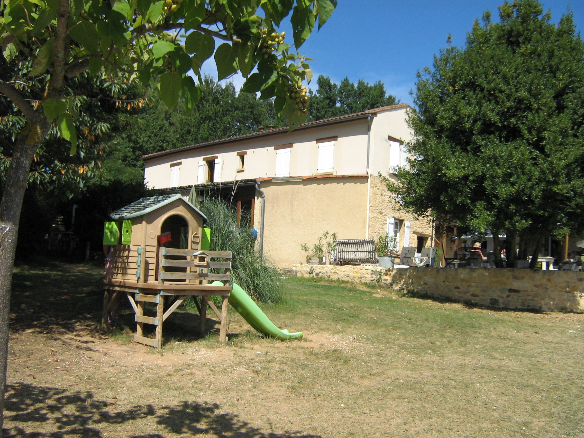 Slow Village Séveilles