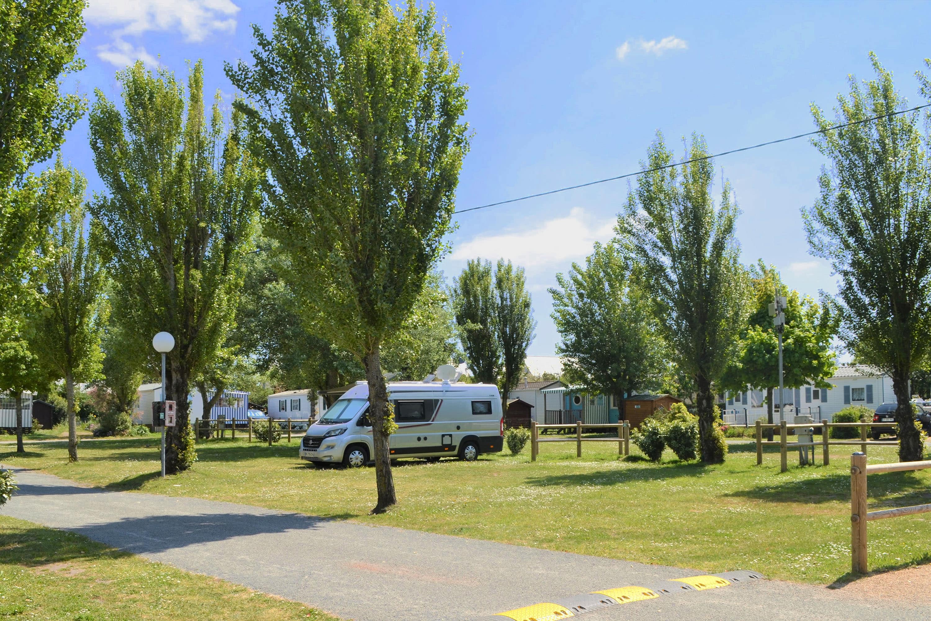 Camping La Pierre Longue