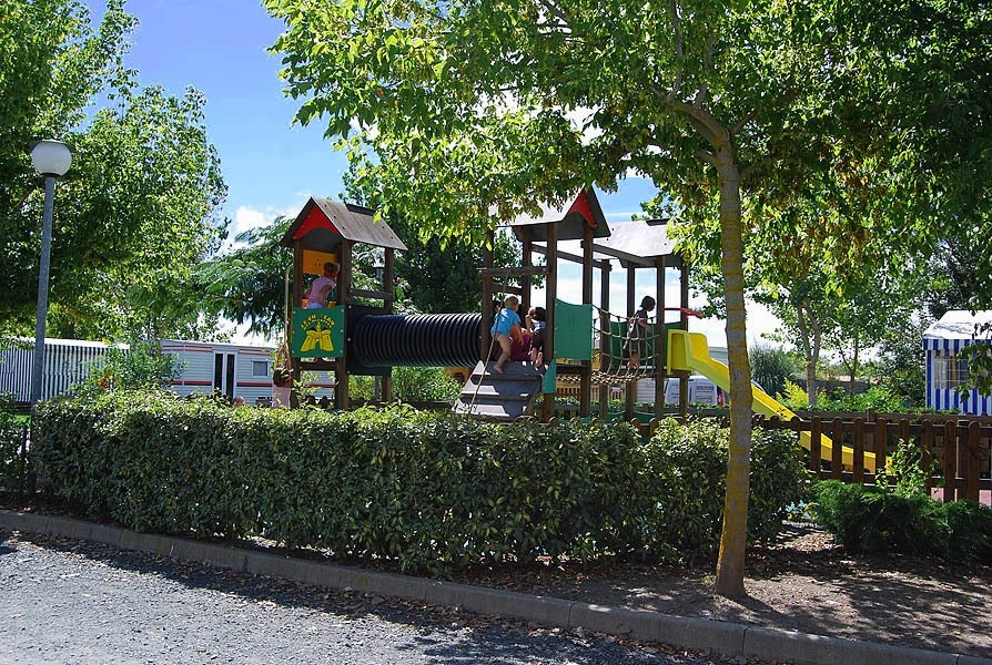 Camping Les Mizottes / Camping Hevea