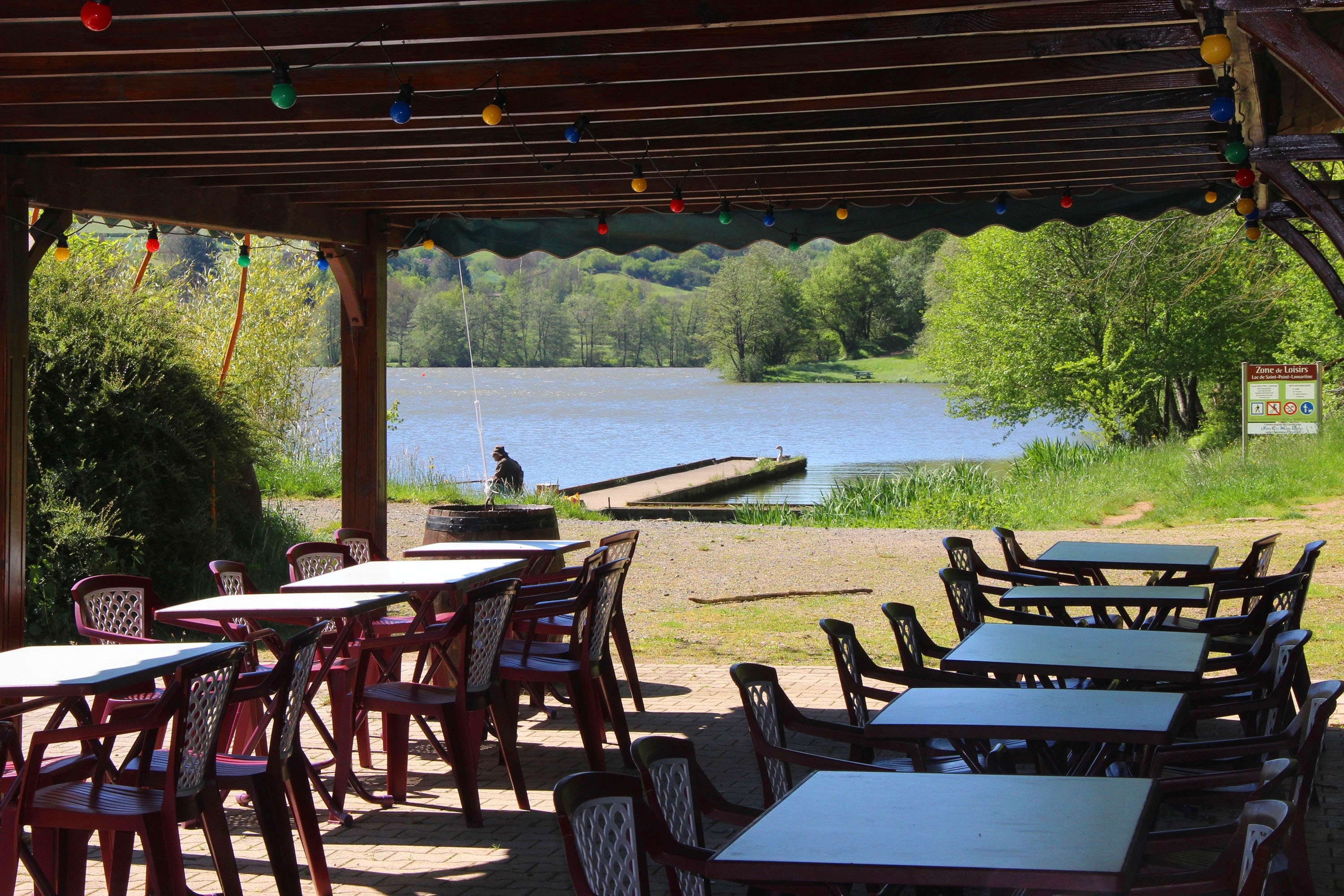 Flower Camping Le Lac de Saint-Point