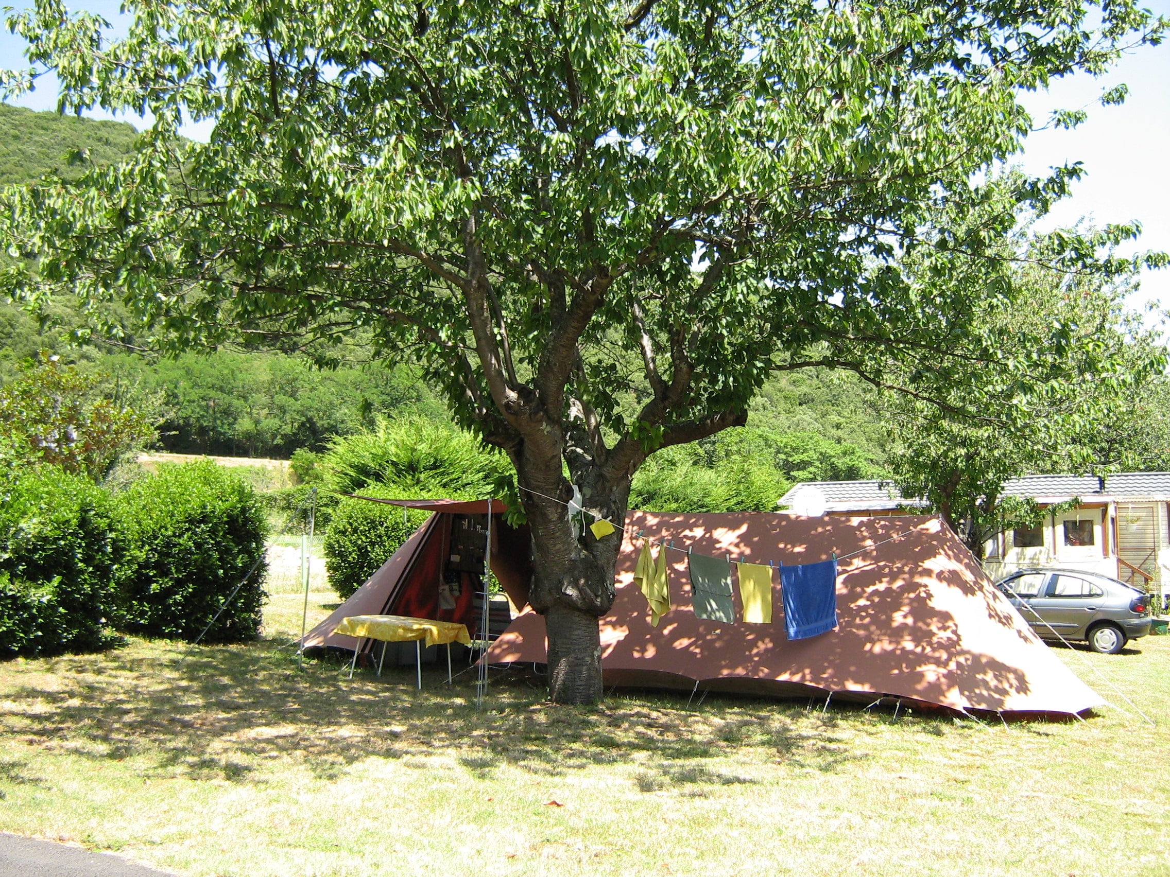 Camping Les Cerisiers du Jaur