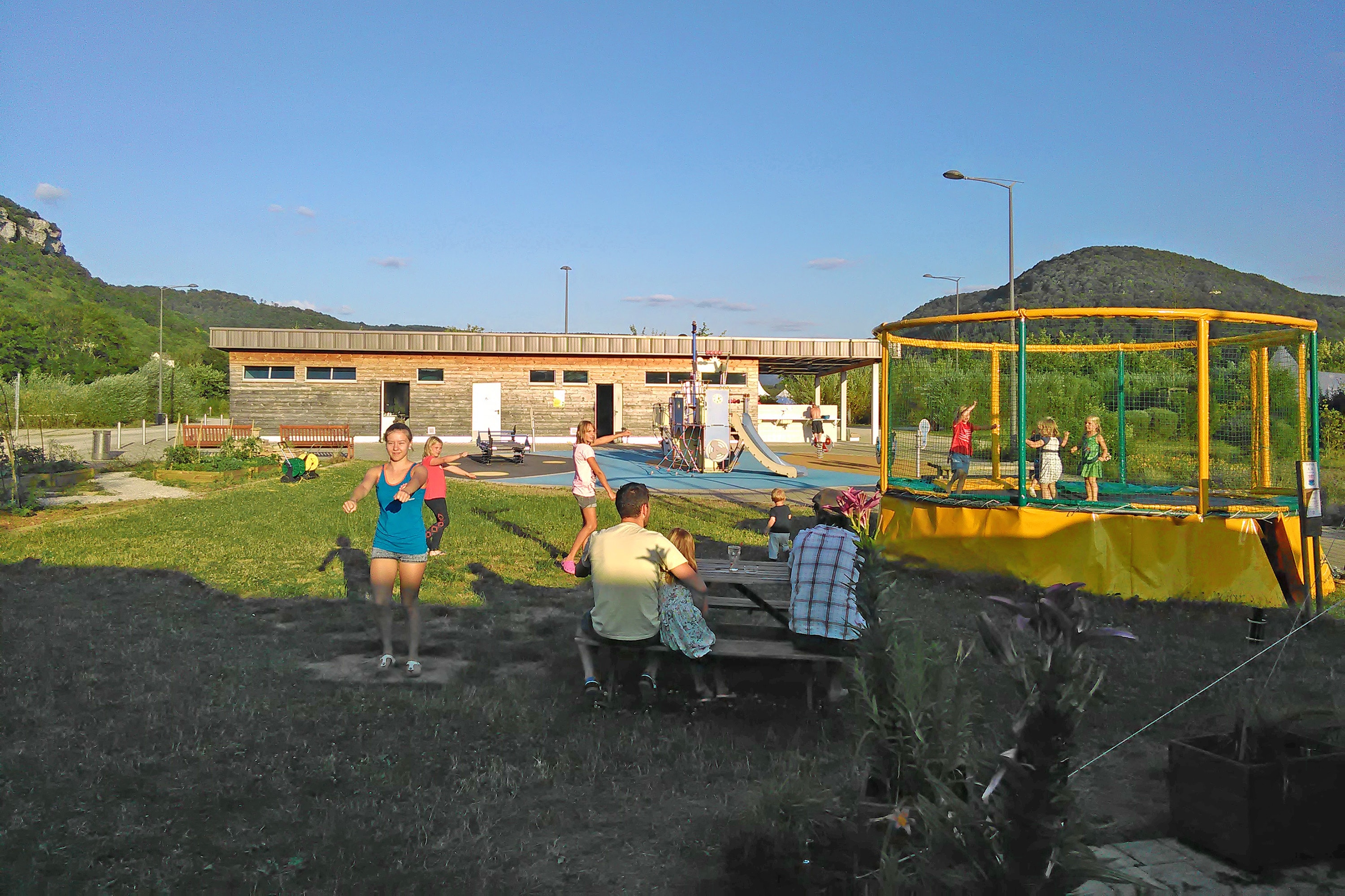 Camping Ecologique La Roche d'Ully