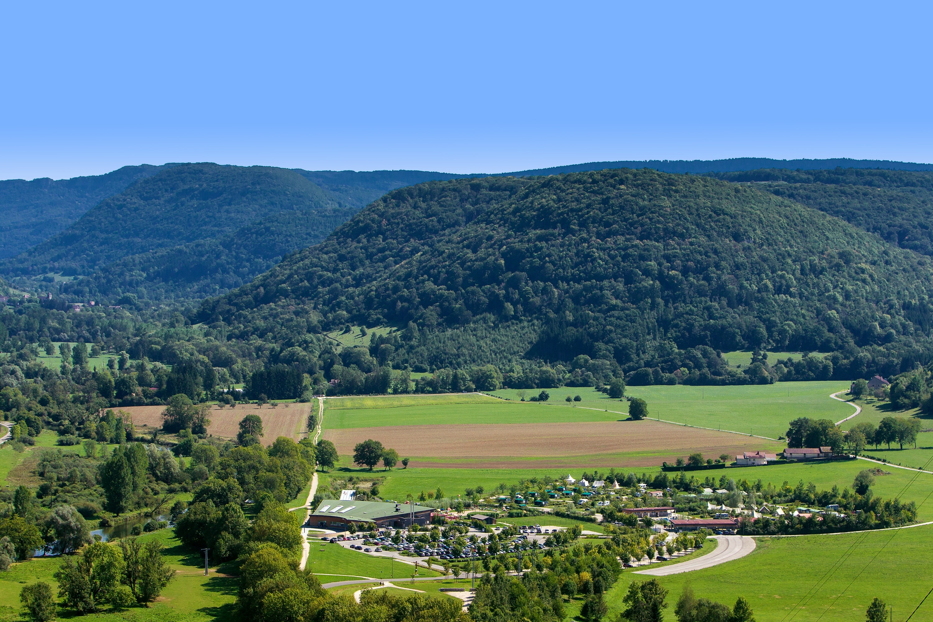 Camping Ecologique La Roche d'Ully