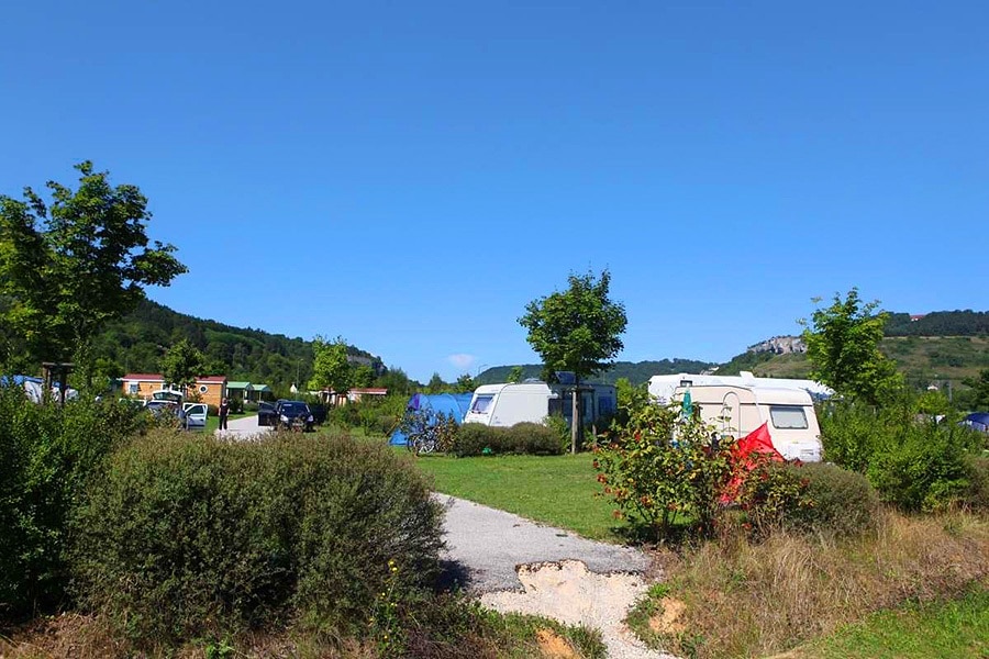 Camping Ecologique La Roche d'Ully