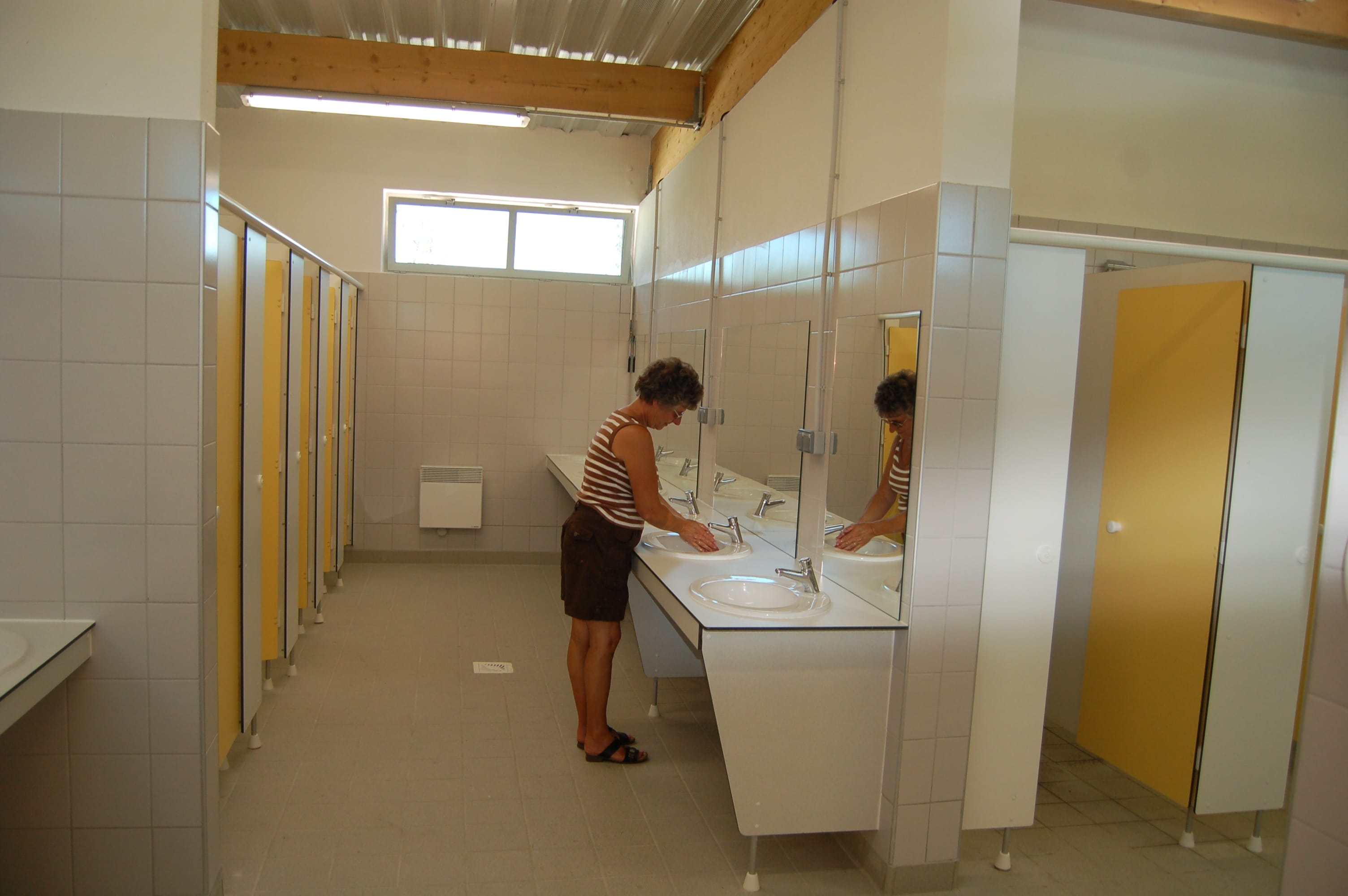 Camping Ecologique La Roche d'Ully