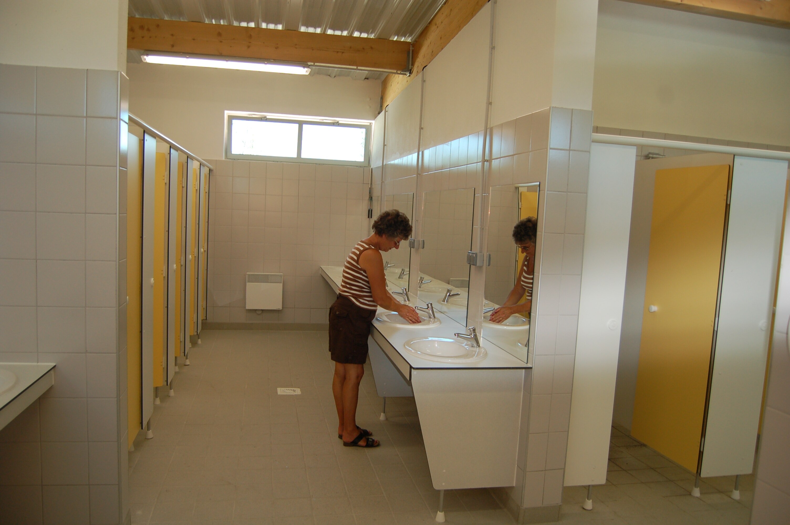 Camping Ecologique La Roche d'Ully