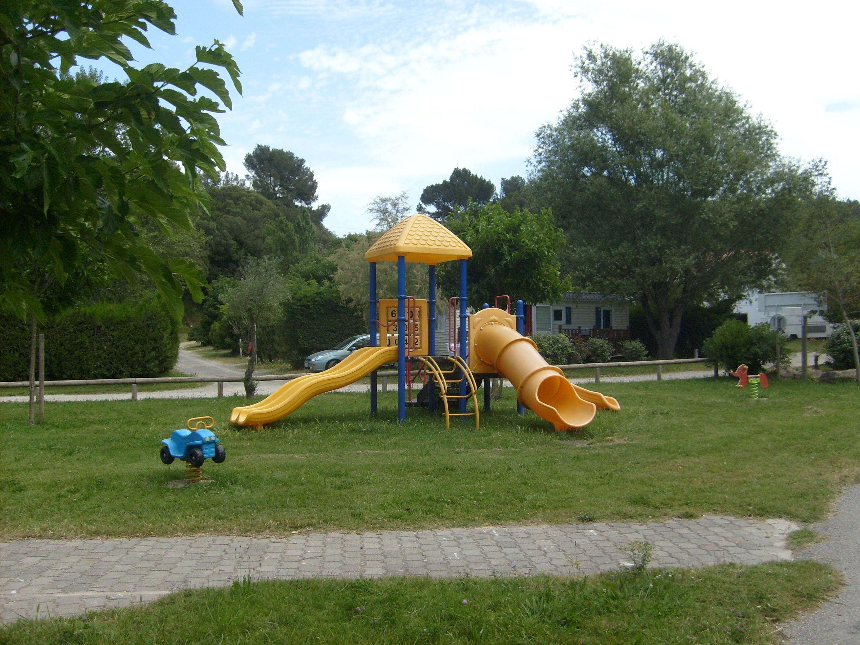 Camping Le Vallon des Cigales