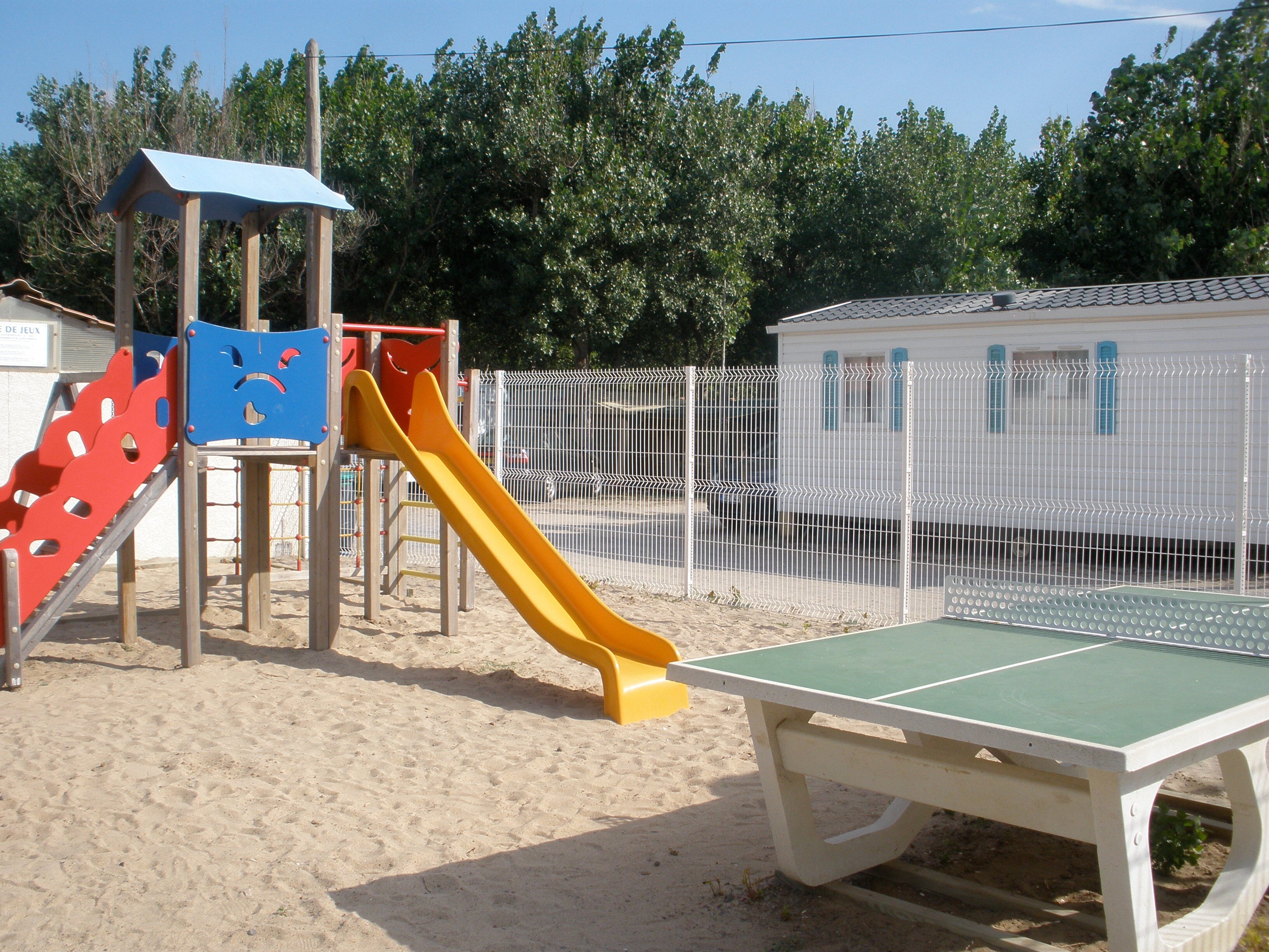Camping Paradis Robinson