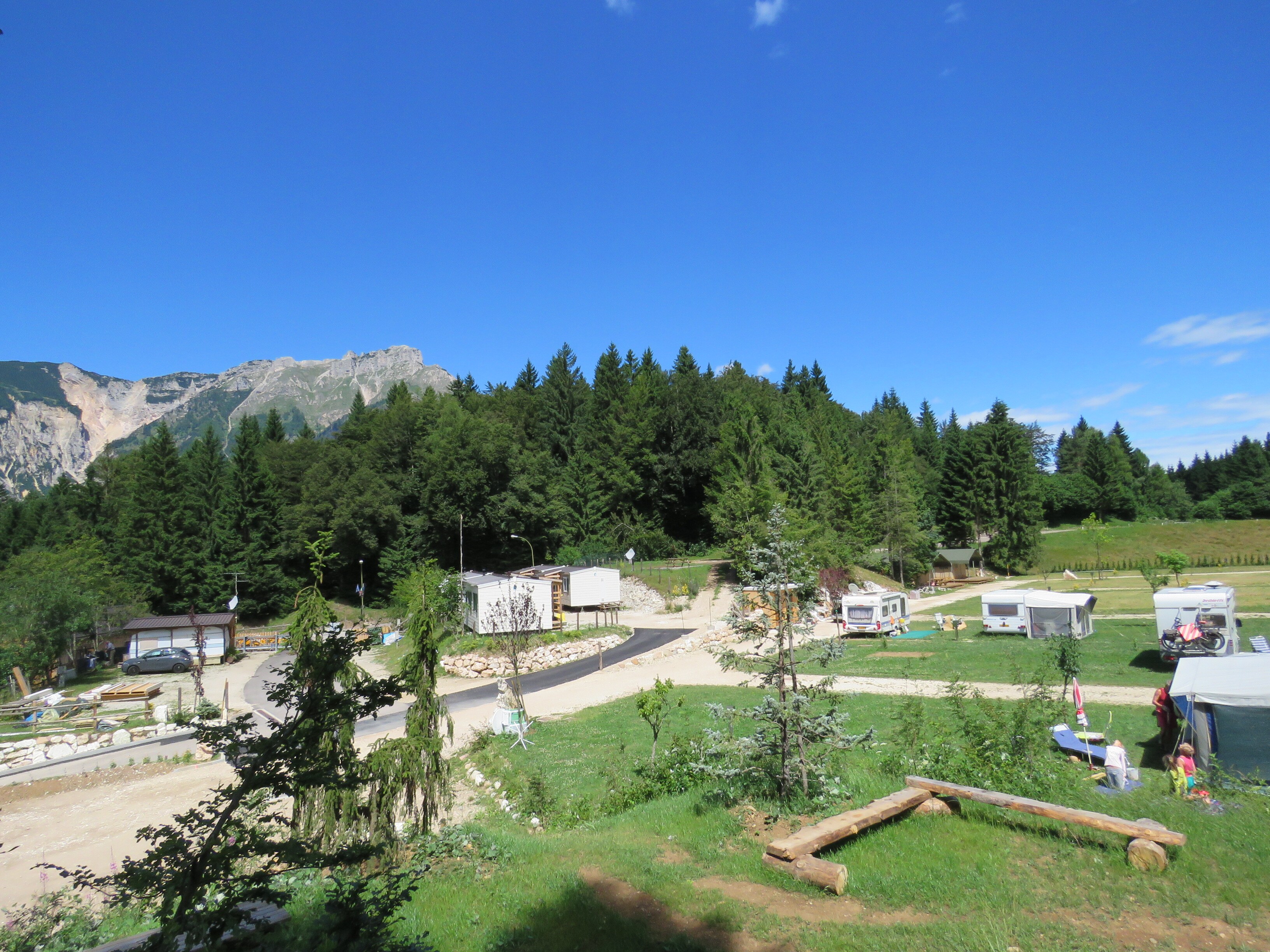 Camping Sole Neve