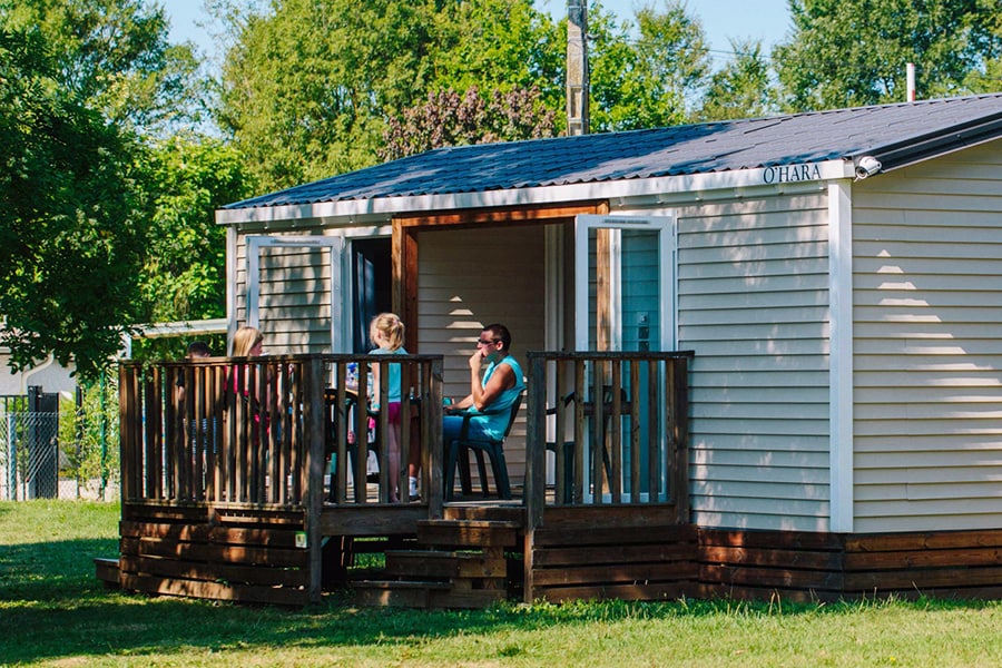 Camping Les Plages de l'Ain