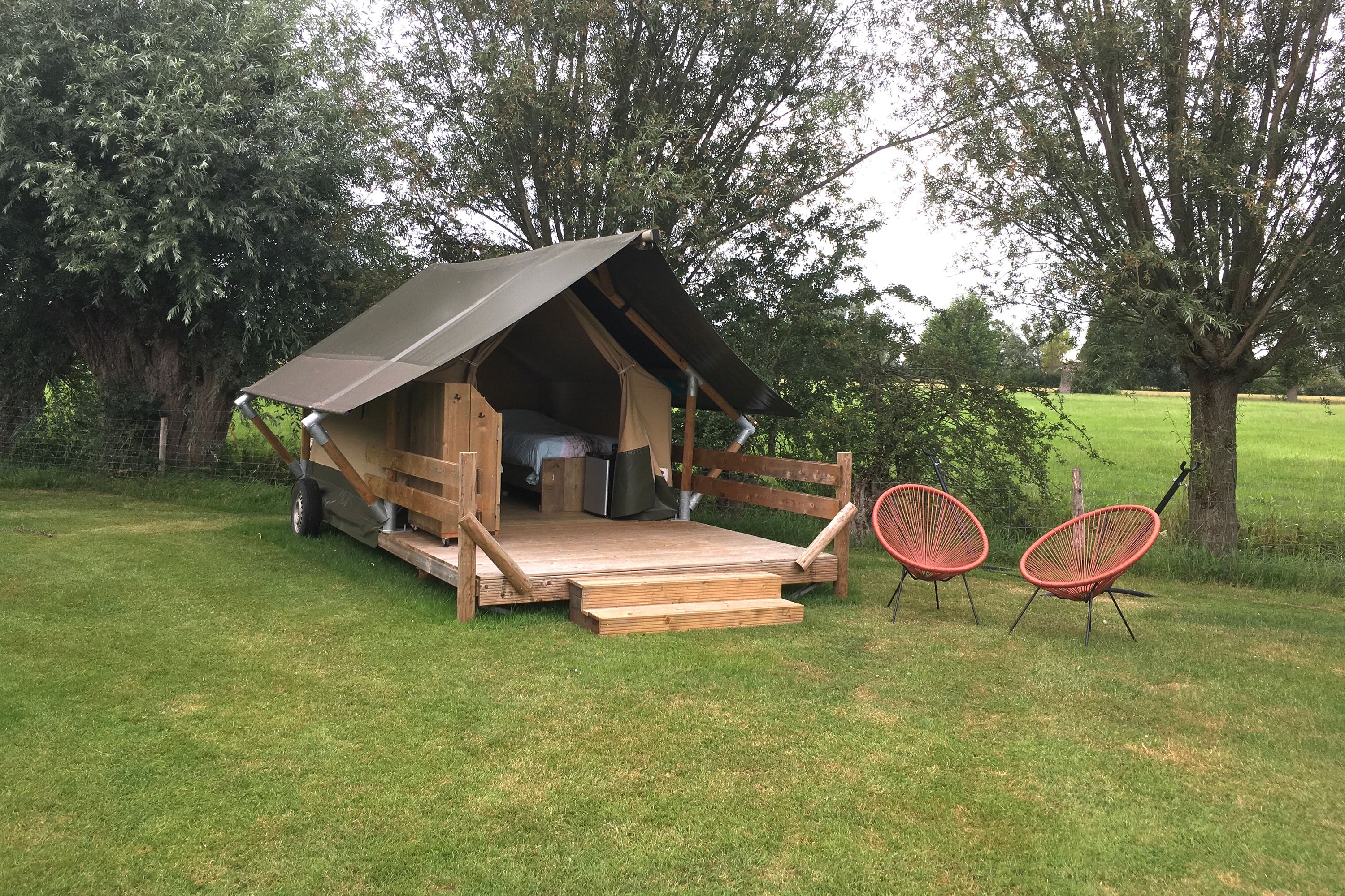 Recreatie- & Hertenboerderij De Weerd