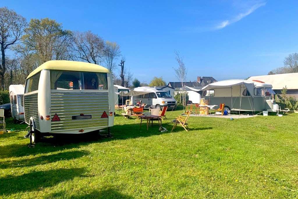 Camping Les Pommiers