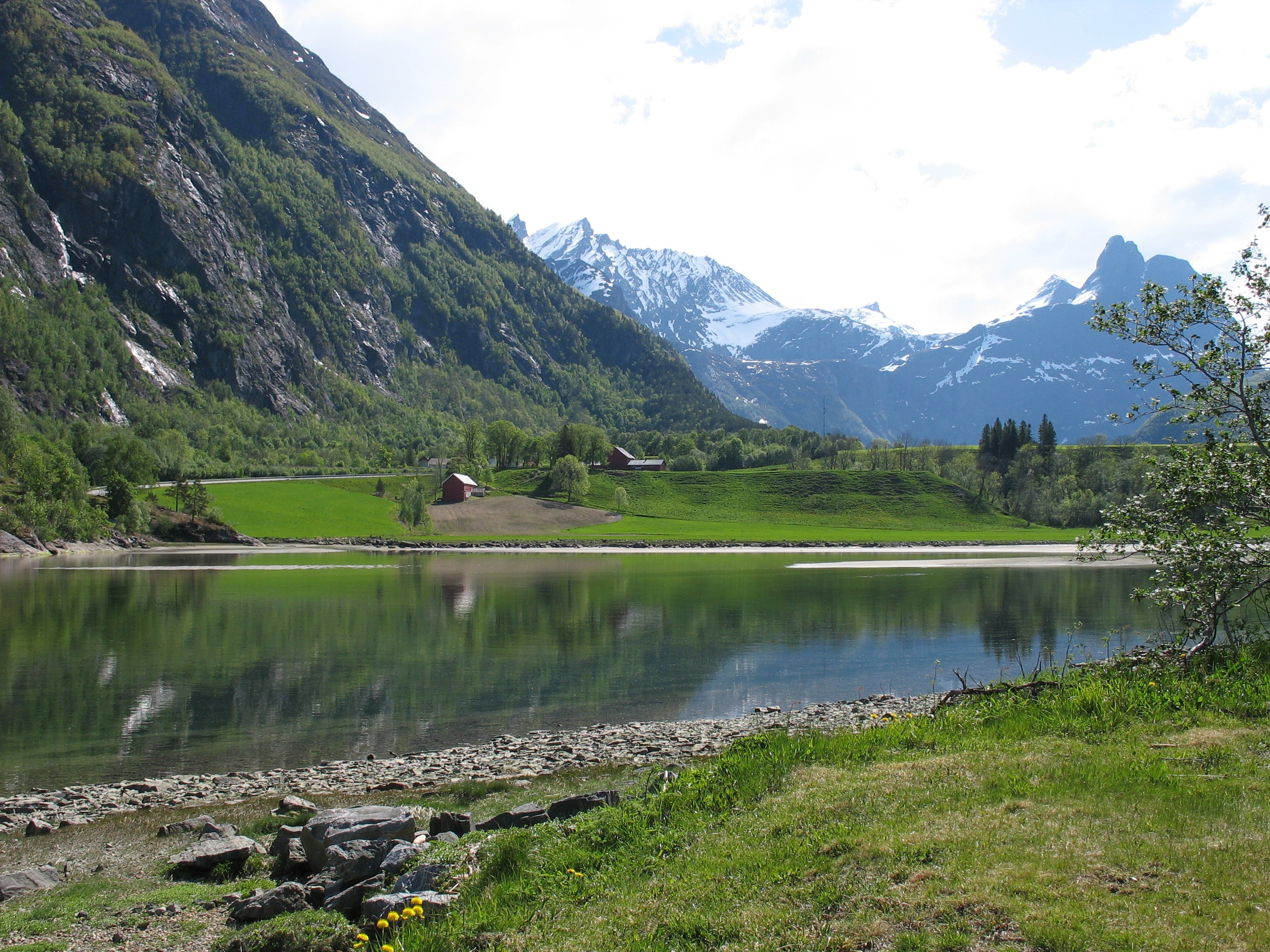 Åndalsnes Camping og Motell AS