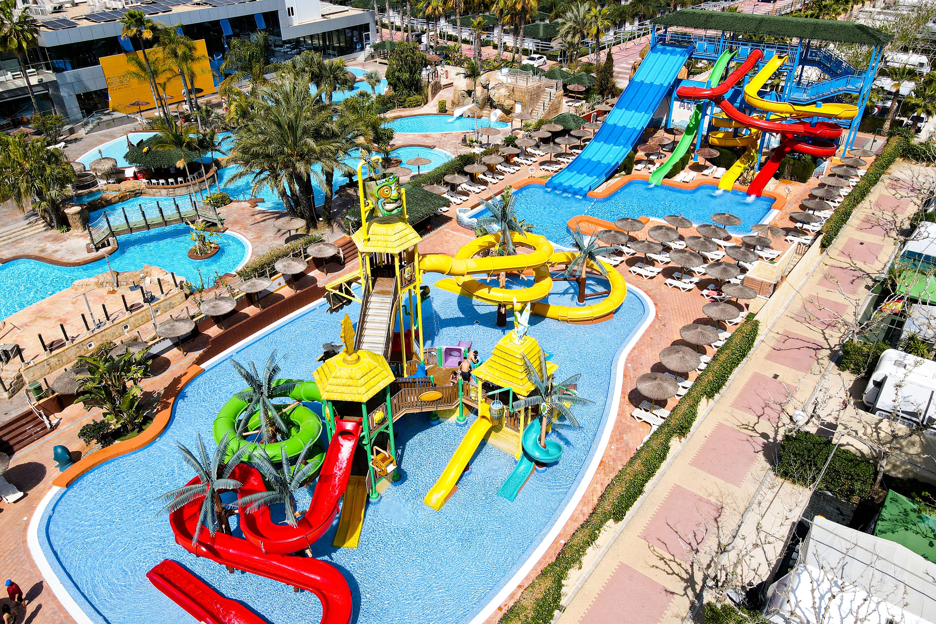 mooiste-zwembad-camping-la-marina