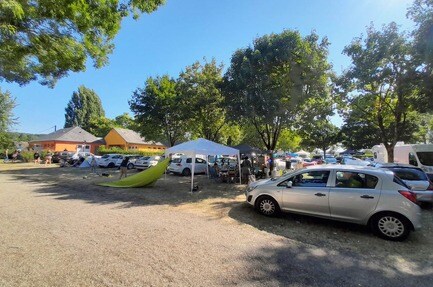 Camping Des Bords de Creuse