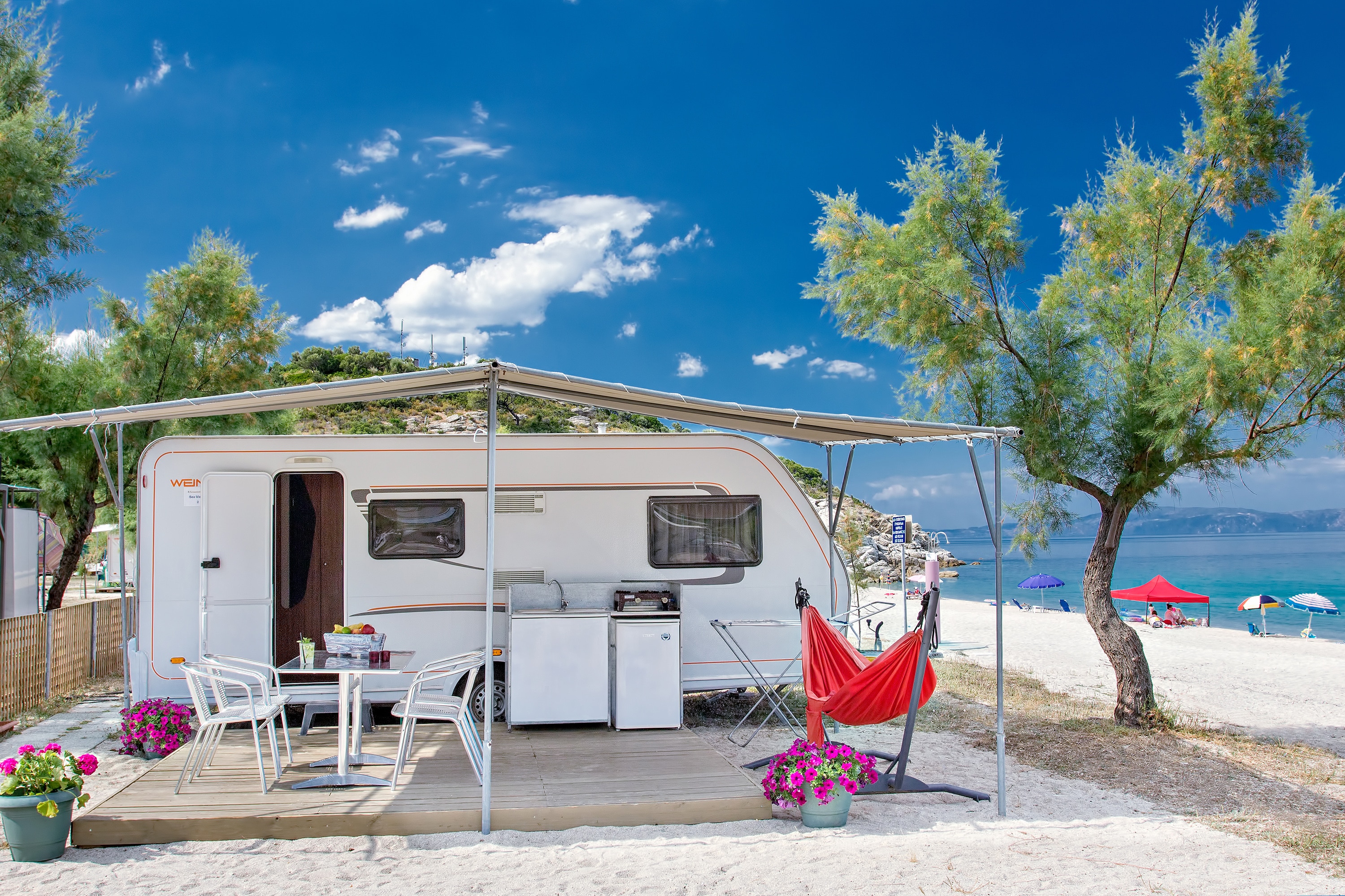 Armenistis Camping & Bungalows