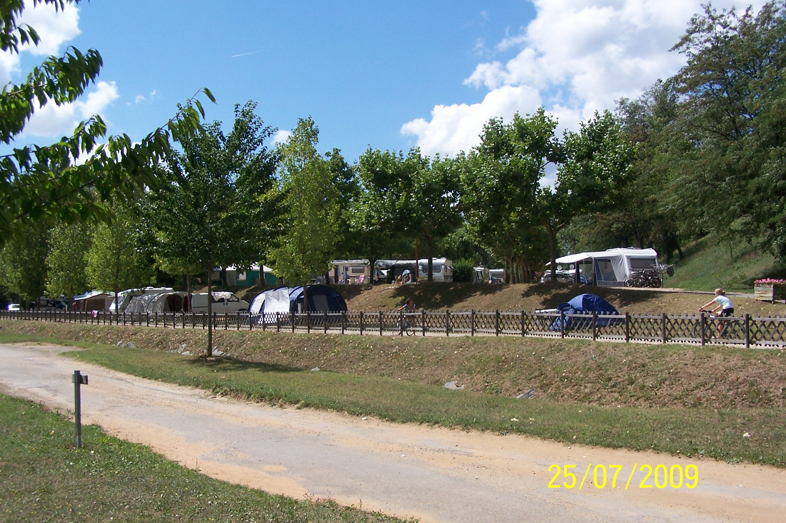 Camping Domaine du Lac de Champos