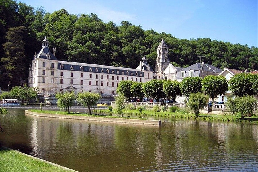 Camping Le Repaire