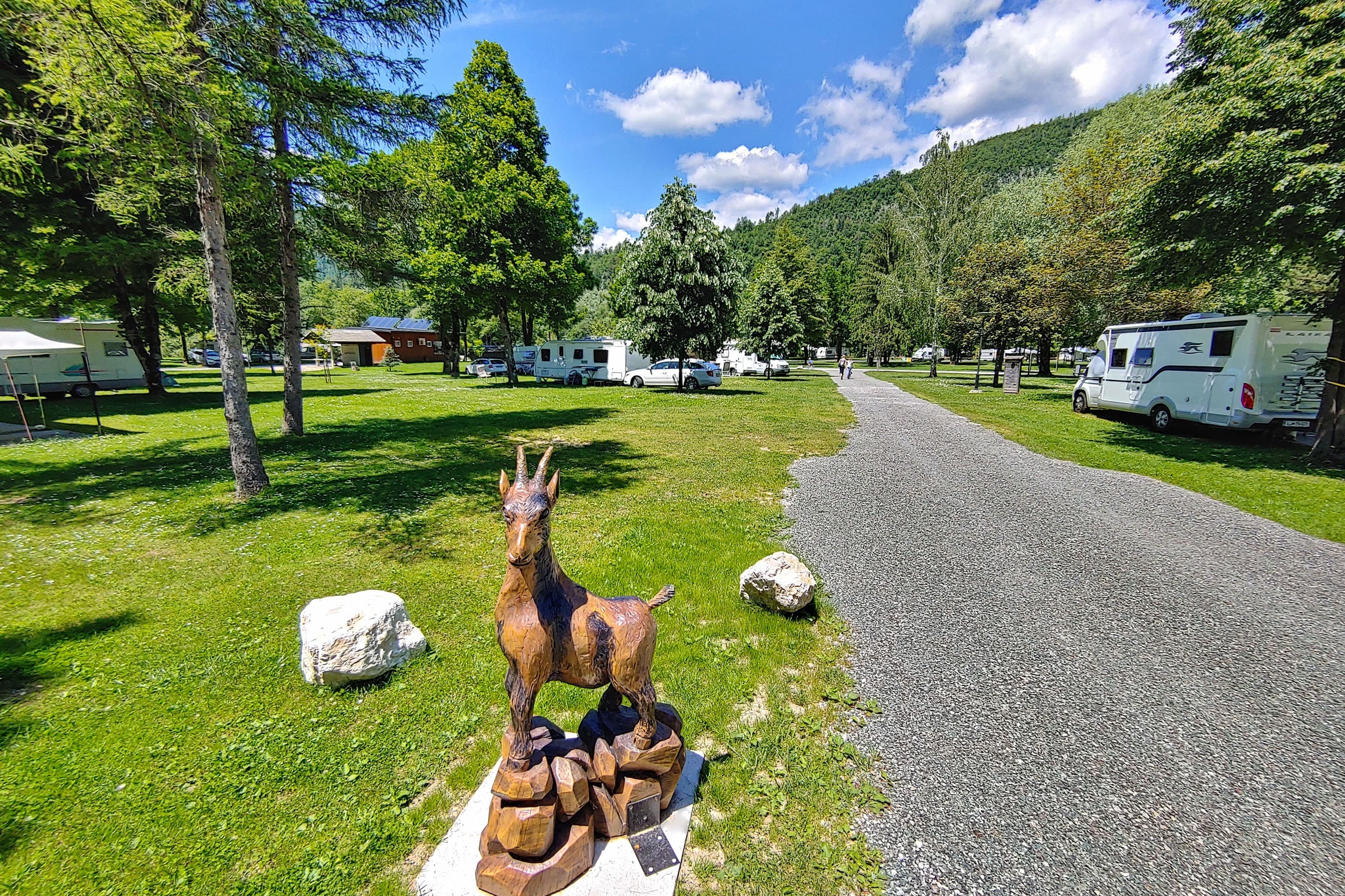 Kamp Danica Bohinj