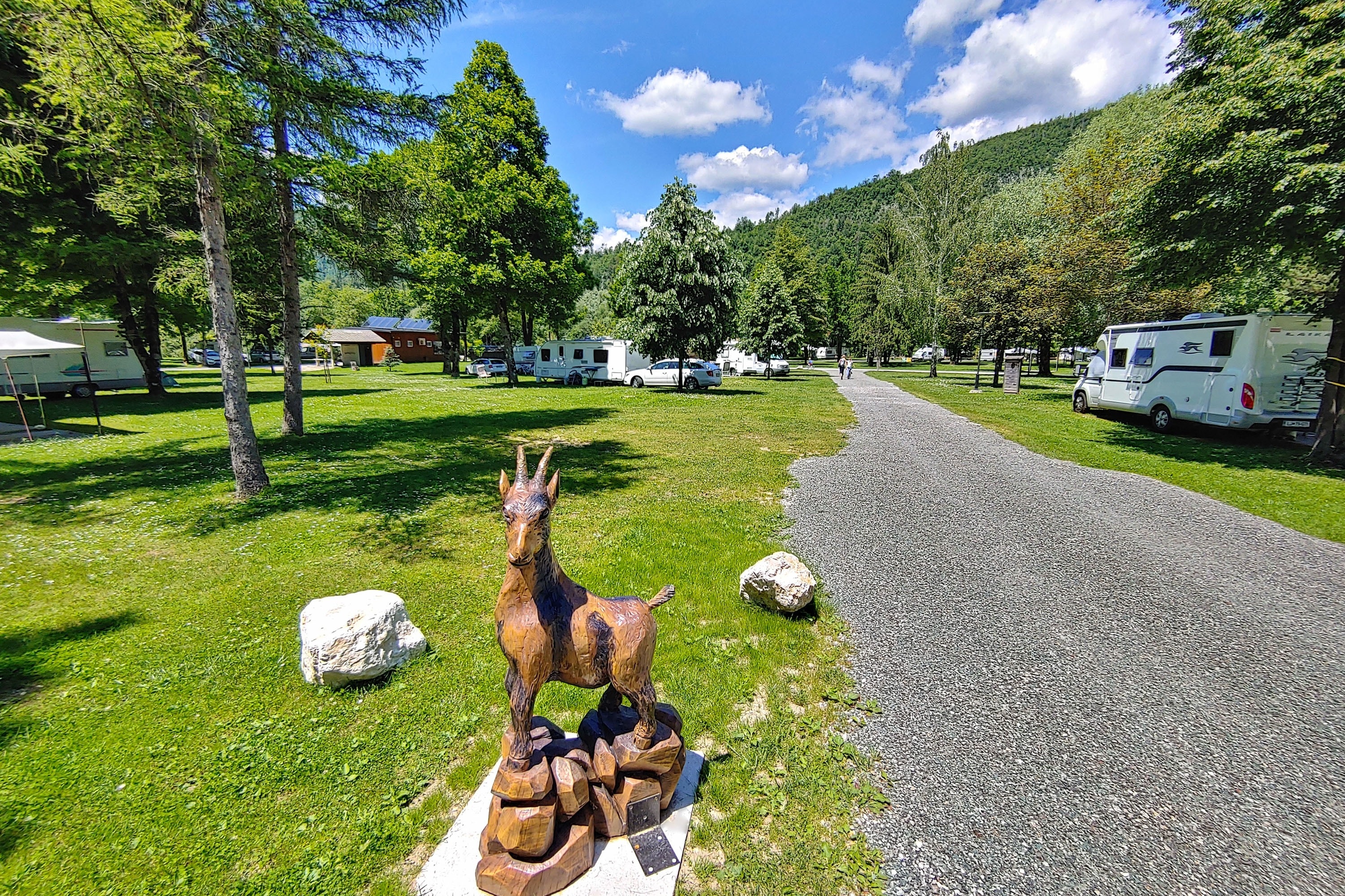 Kamp Danica Bohinj