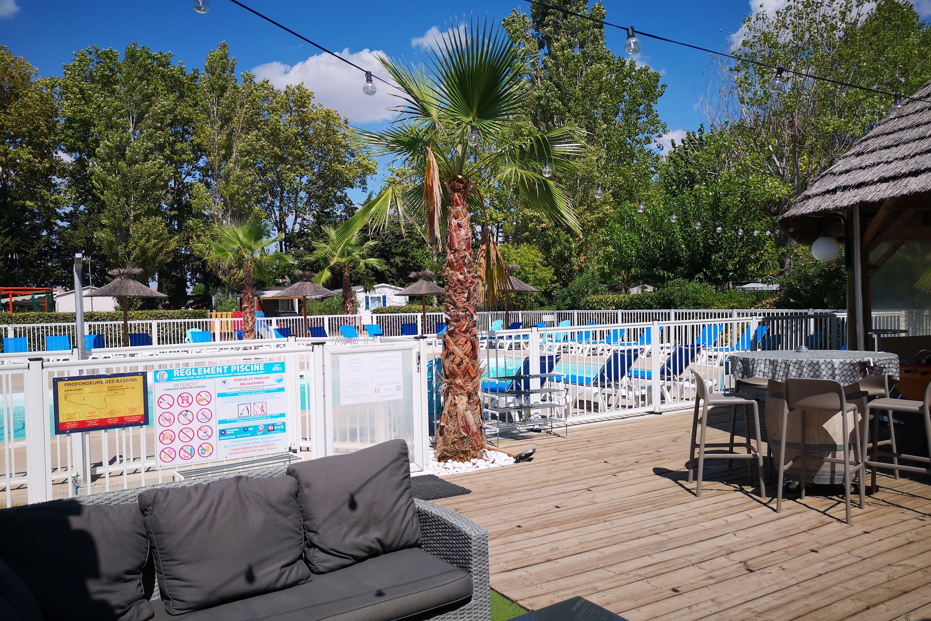 Flower Camping Le Fou du Roi