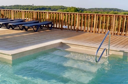 Camping Les Lodges du Lagon