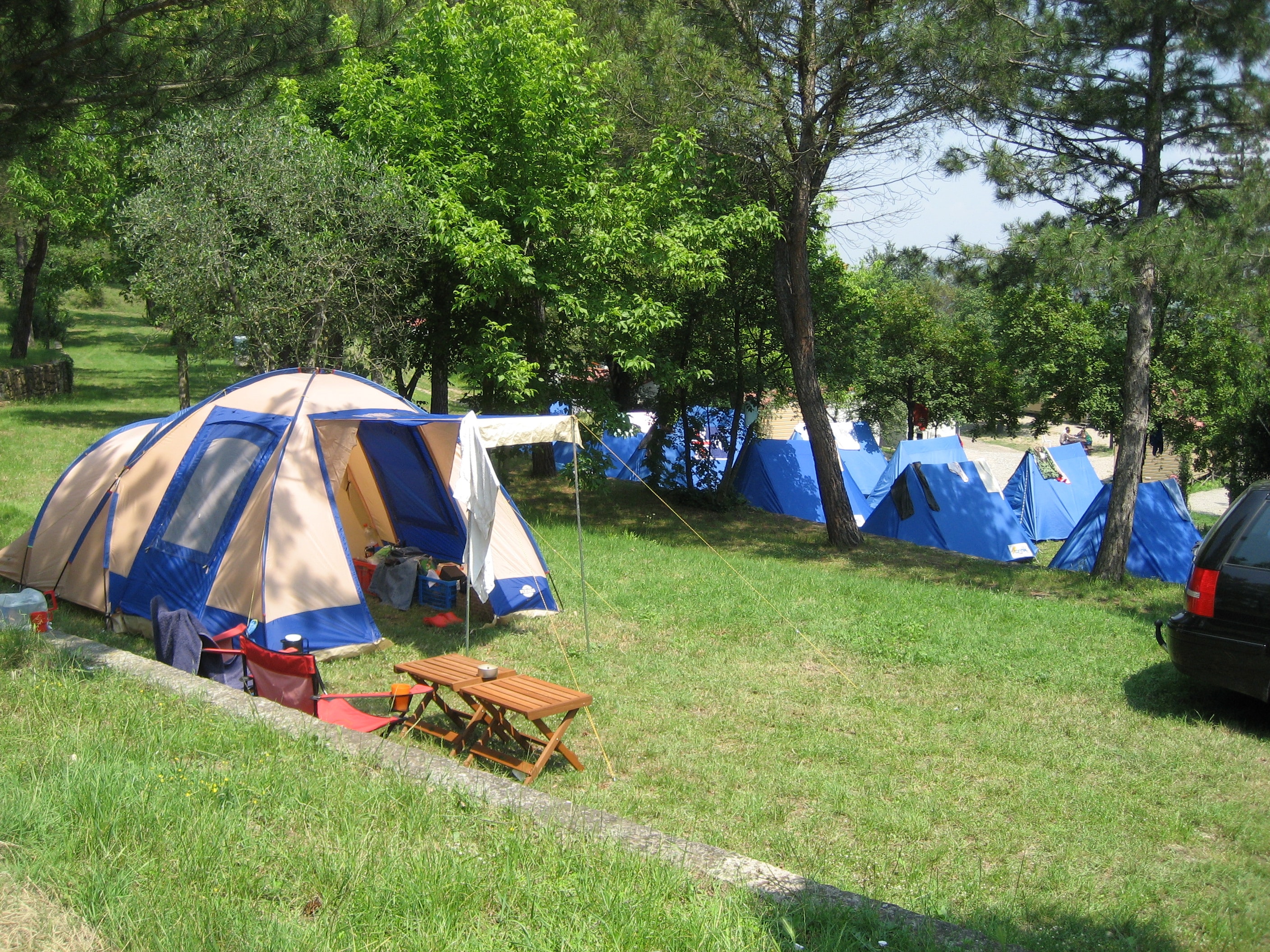 hu Firenze Certosa camping in town